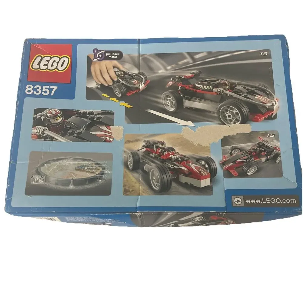 Vintage LEGO Racers set 8357 - Zonic Strike; 100% complete w manual and box New